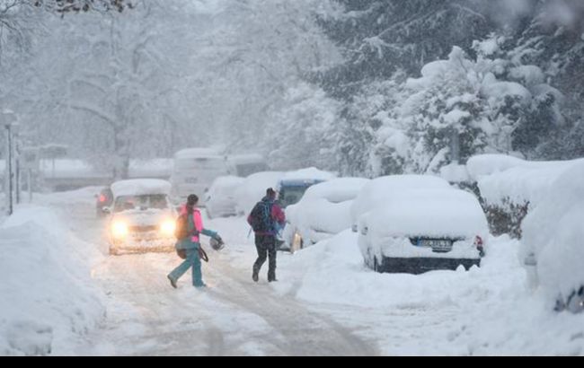 В результате непогоды в Европе погибли более 20 человек
