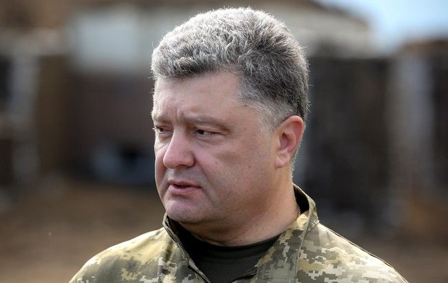 За время АТО на Донбассе погибли 10 тысяч человек, - Порошенко