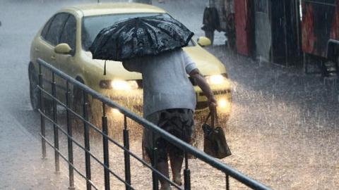 Синоптики предупреждают о грозах в Киеве