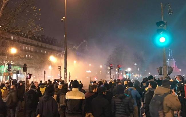 Протести у Франції: кількість мітингувальників досягла 125 тисяч осіб