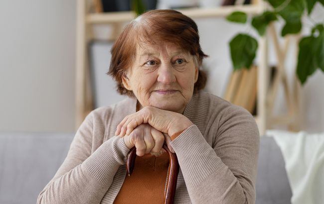Як українцям в Польщі отримати пенсії у найпростіший спосіб: покрокова інструкція