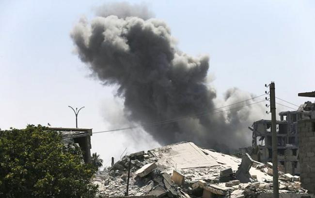 На военной базе возле Алеппо прогремели взрывы