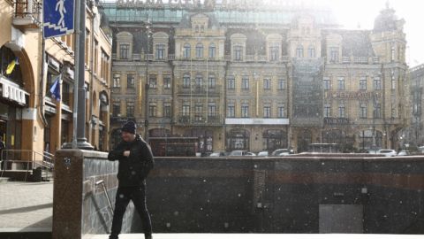 Синоптики объяснили аномальное потепление в Украине