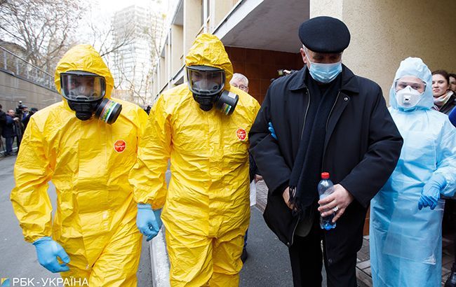В Україні госпіталізували ще двох людей з підозрою на коронавірус
