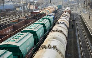 Підвищення вантажних тарифів "Укрзалізниці" загрожує стійкості економіки та експорту, - НАДПУ