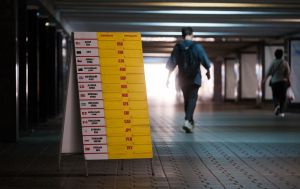 Курс долара і євро в обмінниках зростає