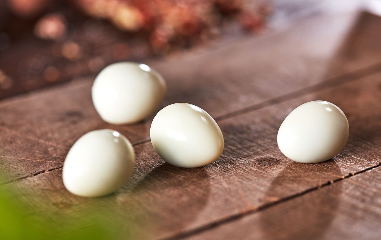 Пошаговая процедура очищения вареных яиц