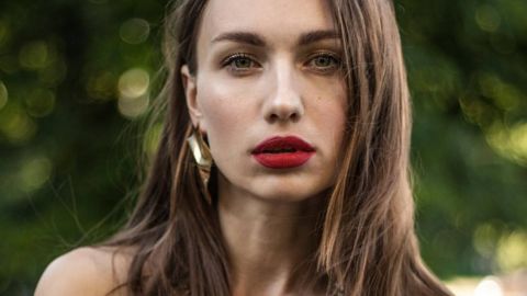 Непередаваемые ощущения: актриса Виктория Варлей рассказала, как йога изменила ее жизнь