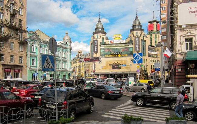 В Киеве с 15 августа почти на 10 месяцев ограничат движение в нескольких районах