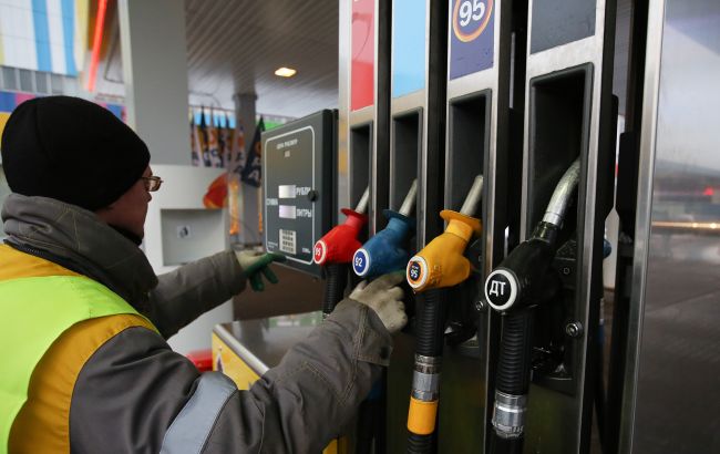 Цены на бензин в России побили двадцатилетний рекорд