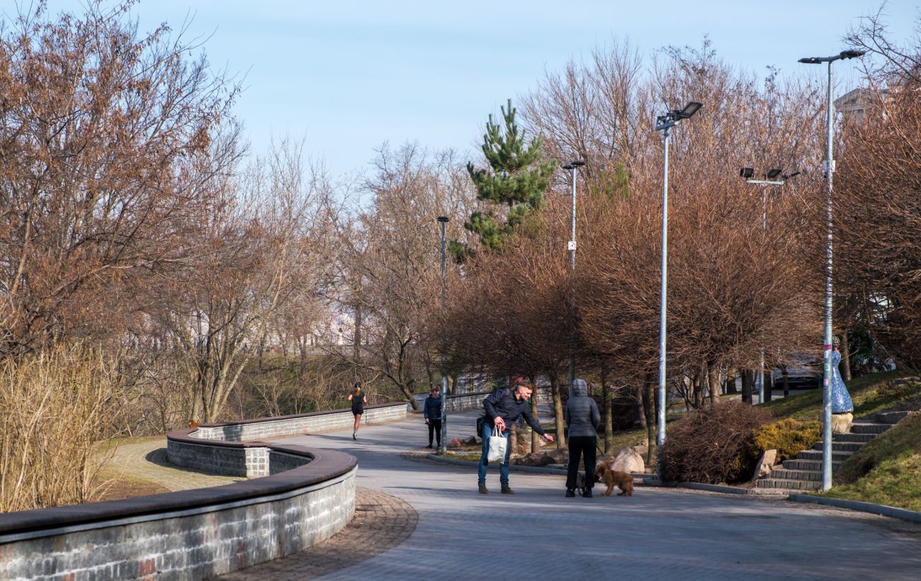 Прогріє до +18, але ще не літо: яка погода буде завтра і коли в Україні знову похолоднішає