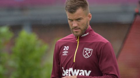 Игрок сборной Украины Ярмоленко выбыл из строя до конца января