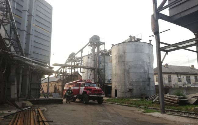 Масштабный пожар в Нежине потушили