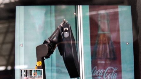 В аэропорту Львова задержали девять рейсов из-за инцидента с "подозрительной сумкой"