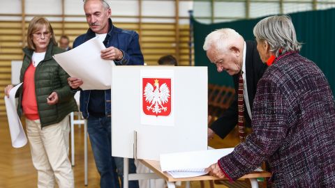 У Польщі хвиля фейків під виглядом СNN: як це загрожує зривом виборів