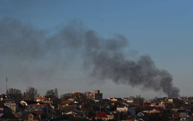 У Херсоні повідомляють про вибухи