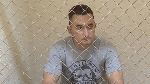 У Білорусі політв'язень на суді спробував покінчити з собою