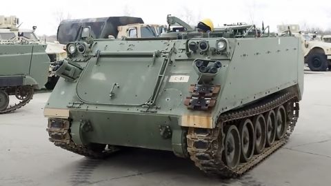 "Стальной фронт" Ахметова начал изготавливать экраны для американских БМП M113