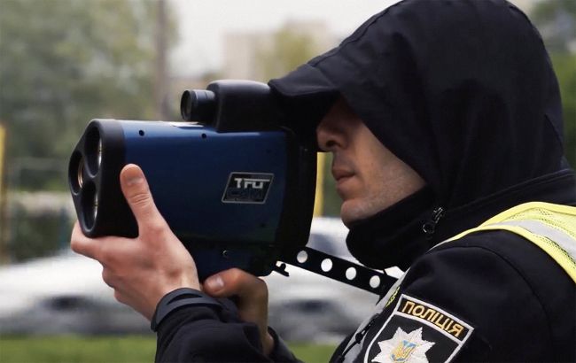 На украинских дорогах стало больше радаров TruCAM: где именно проверяют скорость