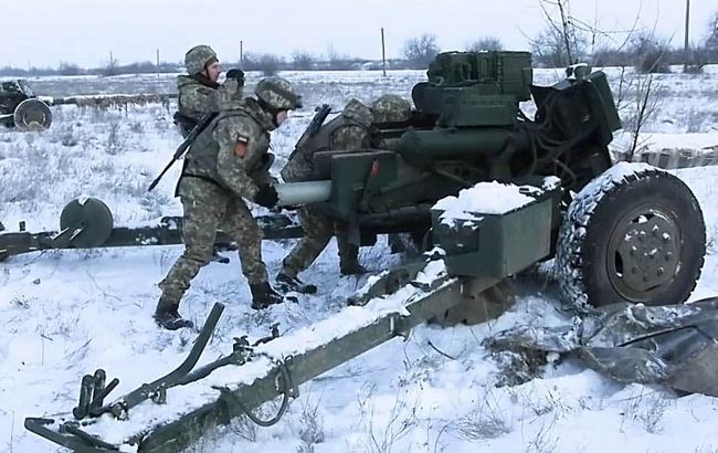 В Донецкой области морпехи уничтожили группу россиян из "Рапиры" (видео)