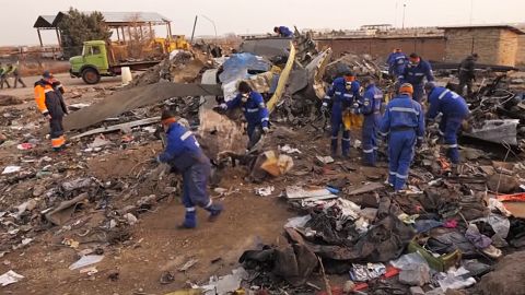 У Франції успішно завантажили дані з "чорного ящика" збитого літака МАУ