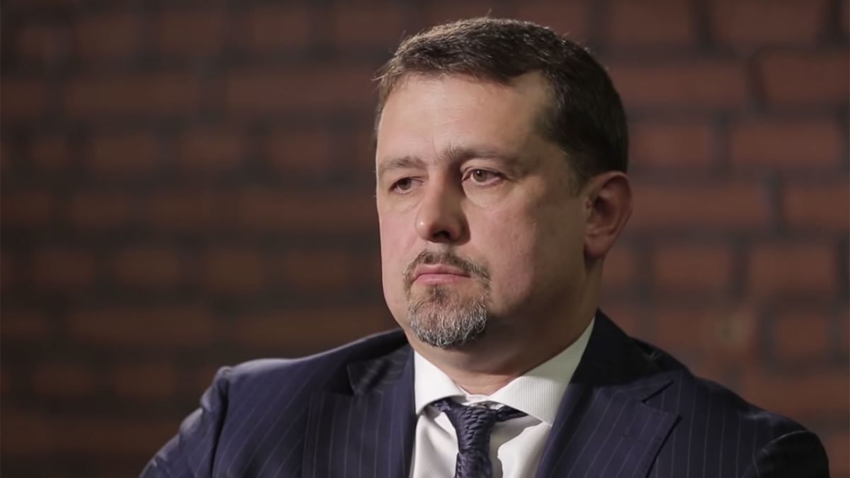 Семочко выиграл суд и восстановился в должности замглавы СВР