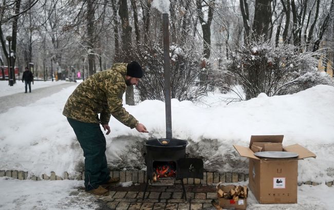 Київ "з дня на день" повернеться на графіки по світлу: якими вони будуть