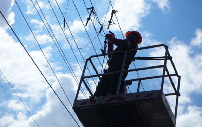 В Черниговской области из-за непогоды остаются обесточенными 22 населенных пункта