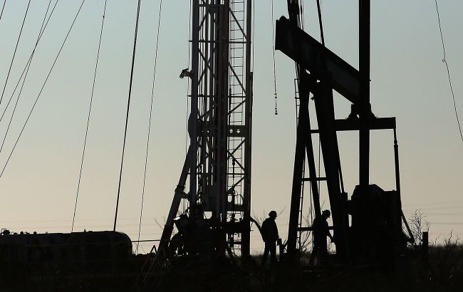Нефть снова дорожает после новых ударов США по Ирану