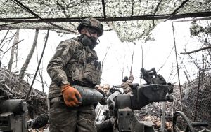 Росіяни здійснили прорив на бронетехніці вглиб Мирнограда: чим усе закінчилося