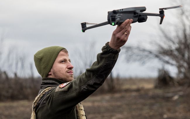 Пограничники в Луганской области захватили российский дрон-разведчик (фото)