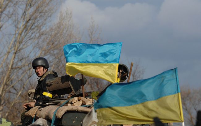 Украинские бойцы улучшили тактическое положение на Донецком направлении, - Дмитрашковский