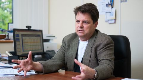 Мамы вывозят 17-летних сыновей за границу, но они пишут НМТ, &ndash; Михаил Винницкий, МОН