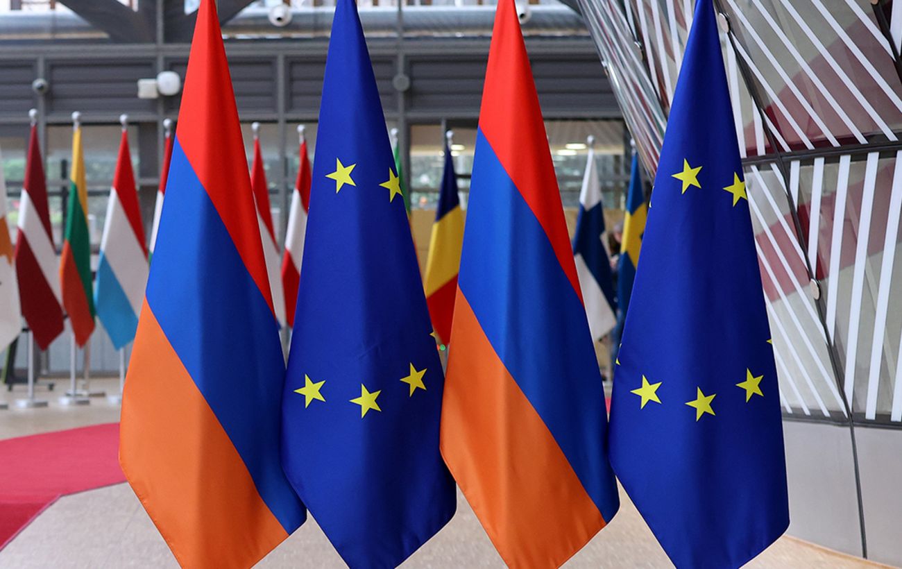 Лидеры ЕАЭС призвали Армению провести референдум по выбору союза