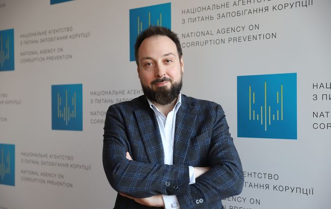 Вишневського звільнили з посади заступника голови НАЗК