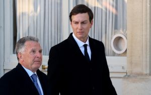 Сенатор закликав Трампа замінити Кушнера та Віткоффа в перемовинах щодо Ірану