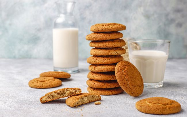 Гора печива з найпростіших інгредієнтів за 30 хвилин: тримайте швидкий рецепт