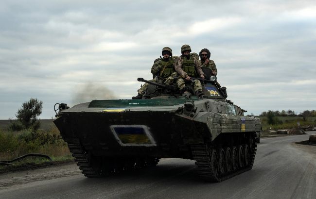 ВСУ отразили наступление оккупантов на Донбассе и атаковали позиции их ЗРК, - Генштаб