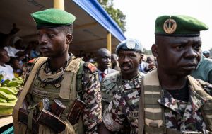 Замість дипломів - збірка "Шахедів": чим Росія заманює африканців на війну