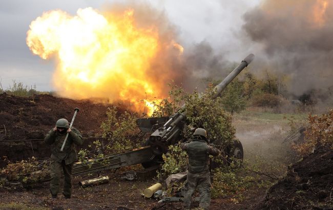 Окупанти обстріляли дві громади Дніпропетровської області з важкої артилерії та "Градів"
