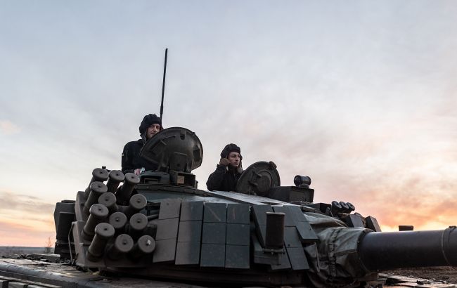 "Авдеевка поглощает ресурсы РФ". Как Украина защищает Восток и где наращивает плацдарм