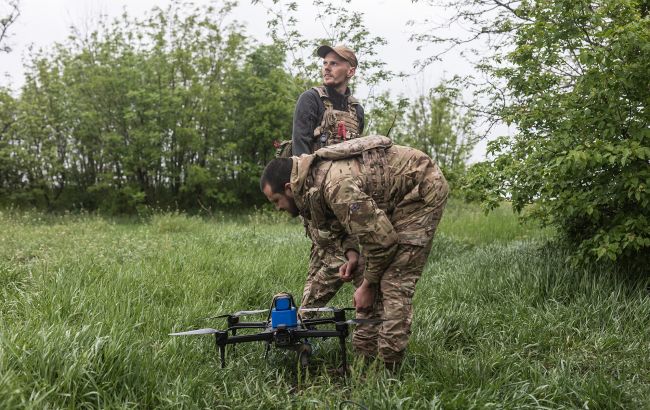 Секрет українських перемог: NYT розкрив систему, яка керує тисячами дронів