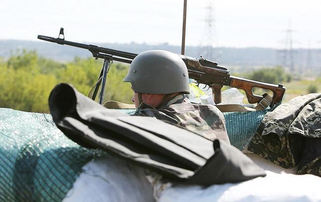 На Донбассе за день ранены двое украинских военных, - ООС