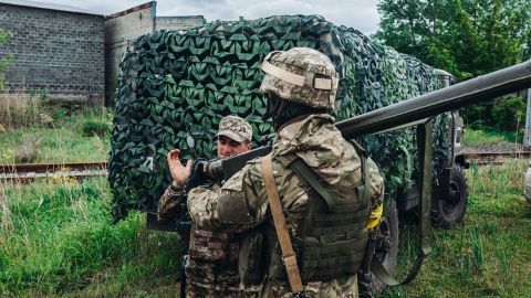 Армия России понесла значительные потери  в живой силе на юге, - ОК