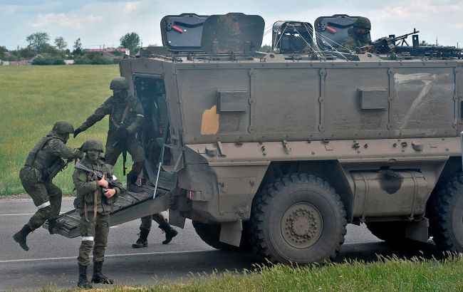 Россияне пытаются окружить украинские войска в Луганской области, идут тяжелые бои