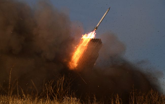 Россияне выпустили 243 снаряда по Херсонской области: есть погибший и раненые