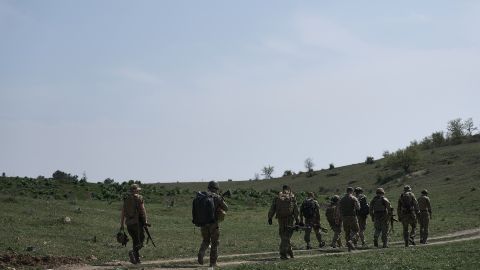 Атака РФ на Доброполье провалилась: почти 70 российских оккупантов попали в плен (видео)