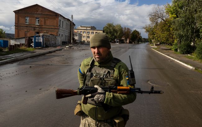 Украинские военные вошли в Лиман, - Восточная группировка войск