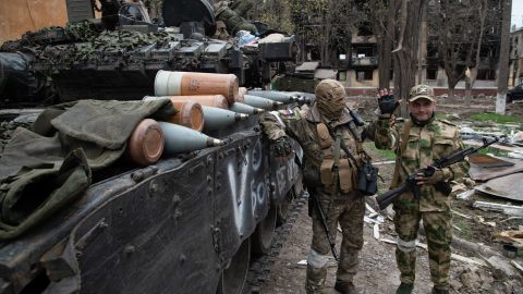 Из-за значительных потерь "военкоматы" Донецка ищут офицеров среди пенсионеров, - Генштаб