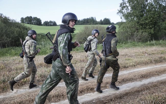 Білорусь вчергове продовжила військові навчання з росіянами